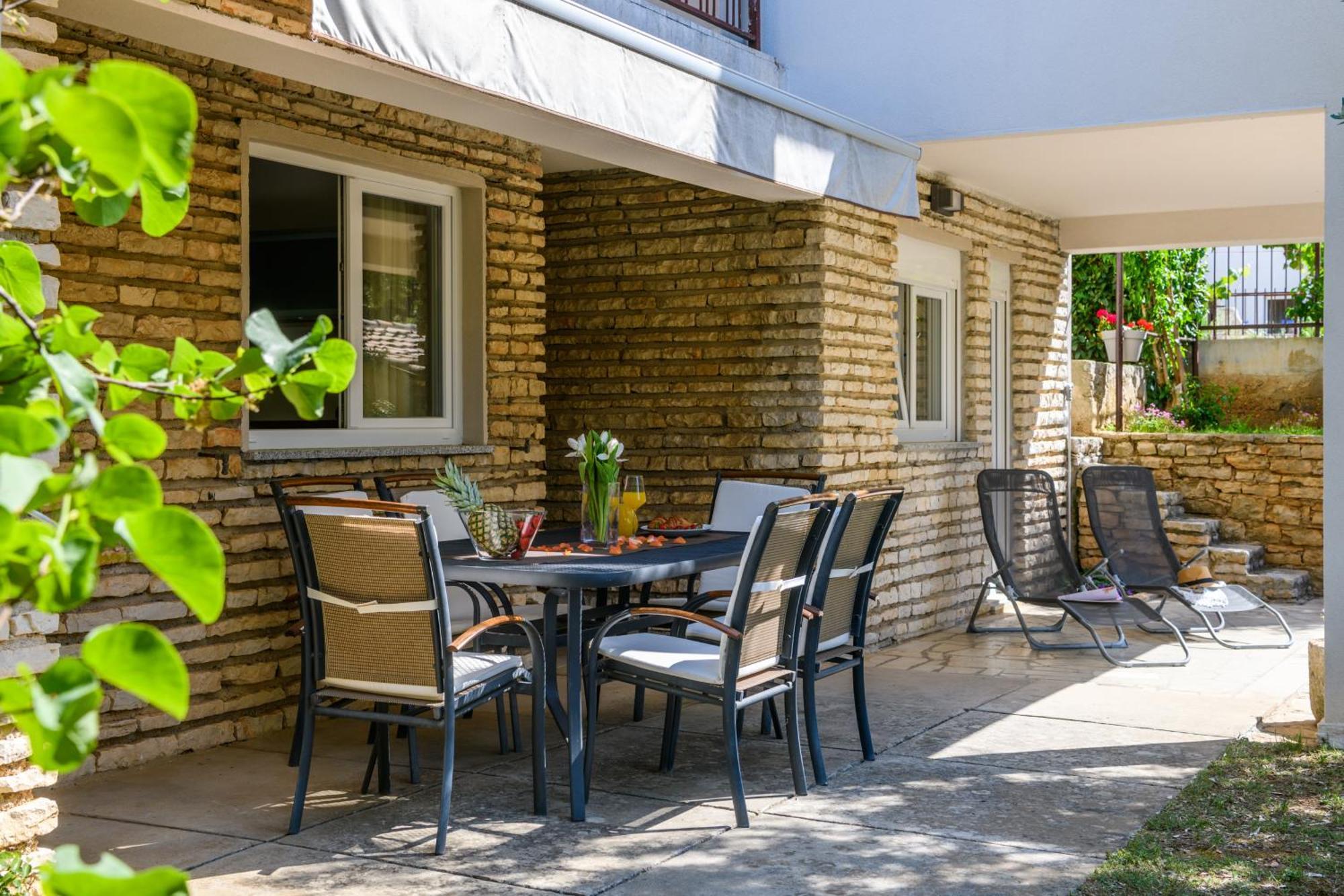 Krajcar Apartment Banjole Luaran gambar